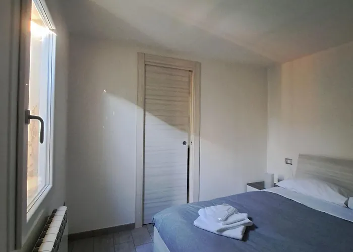 Civico 52 Int 5 Modena